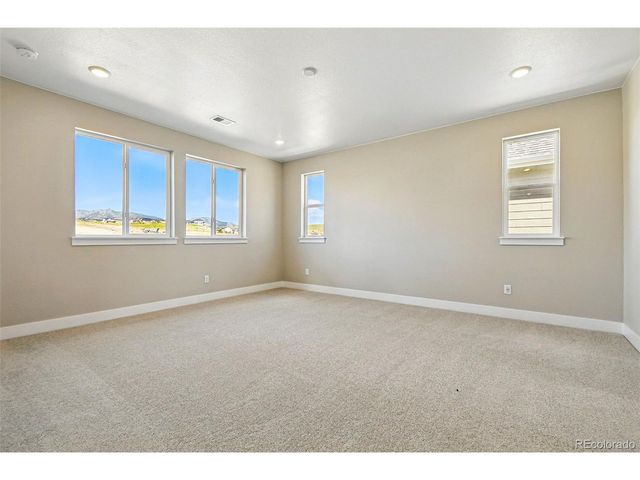 9329 Russell Cir, Arvada, CO 80007