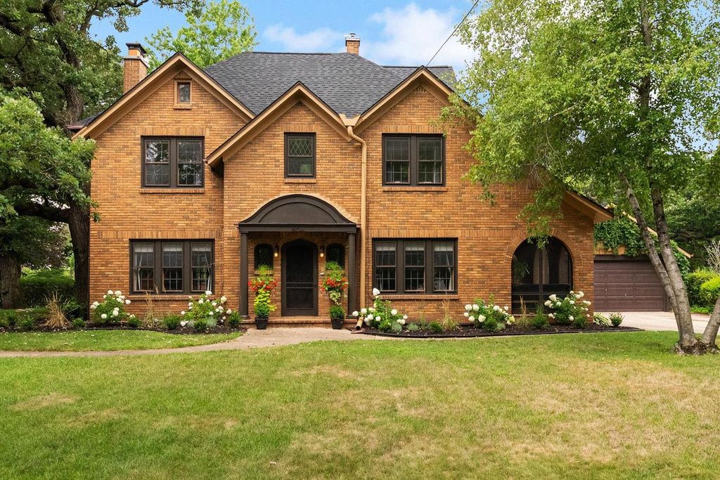 804 Milwaukee Road, Beloit, WI 53511