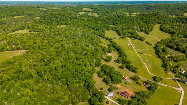 73 Shoulders Ln, Dixon Springs, TN 37057