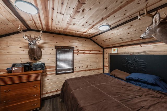 73 Shoulders Ln, Dixon Springs, TN 37057