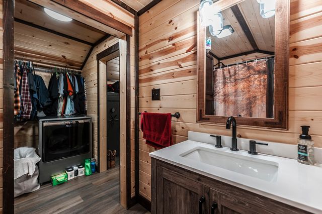 73 Shoulders Ln, Dixon Springs, TN 37057