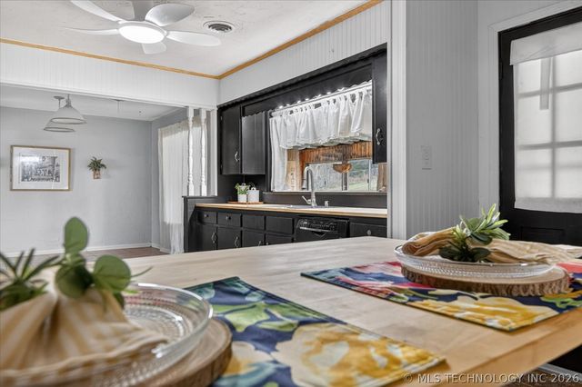 9777 EW 23 Road, Nowata, OK 74048