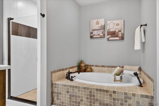 9777 EW 23 Road, Nowata, OK 74048