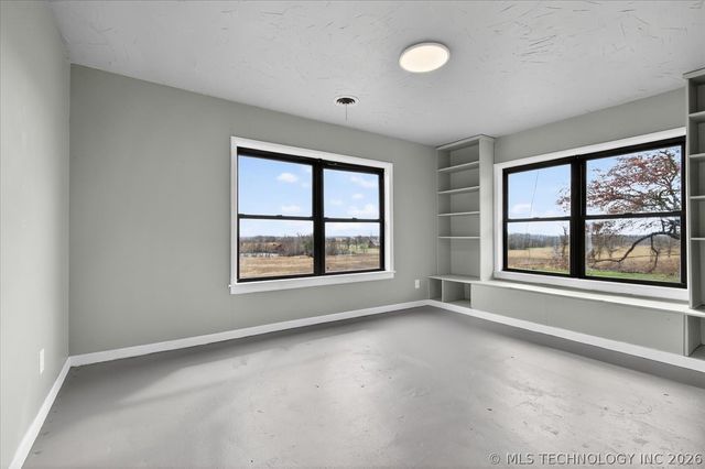 9777 EW 23 Road, Nowata, OK 74048