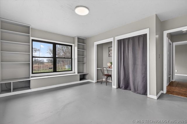 9777 EW 23 Road, Nowata, OK 74048