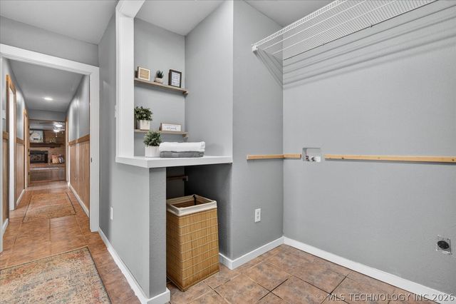 9777 EW 23 Road, Nowata, OK 74048