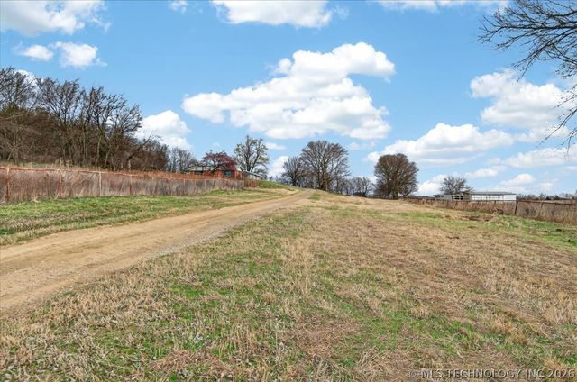 9777 EW 23 Road, Nowata, OK 74048