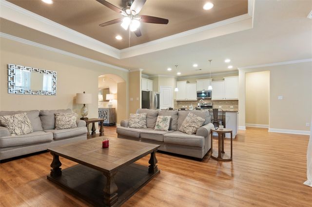 656 Iago Court, League City, TX 77573