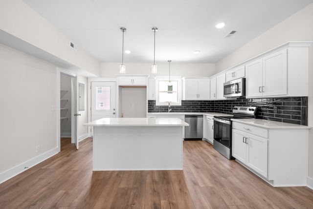 109 Adkins St # A, Clarksville, TN 37042