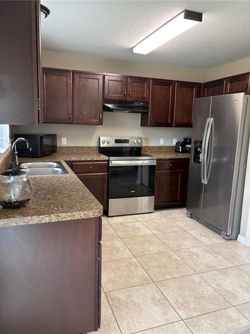176 JUNIPER LOOP CIRCLE, Ocala, FL 34480