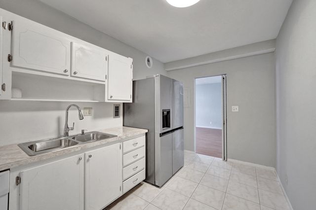 4250 Galt Ocean Drive, Fort Lauderdale, FL 33308