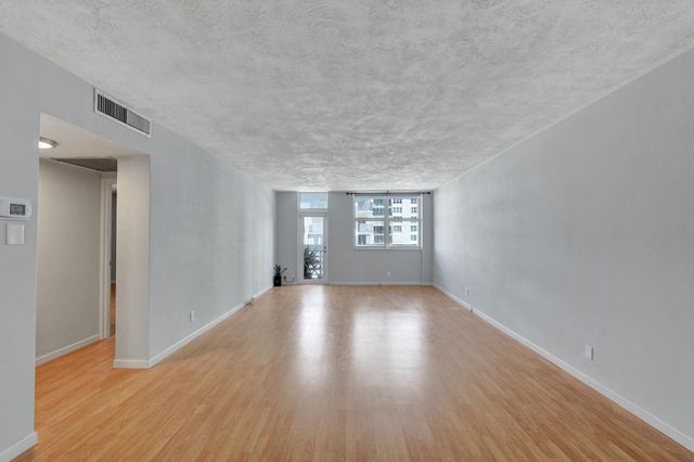 4250 Galt Ocean Drive, Fort Lauderdale, FL 33308