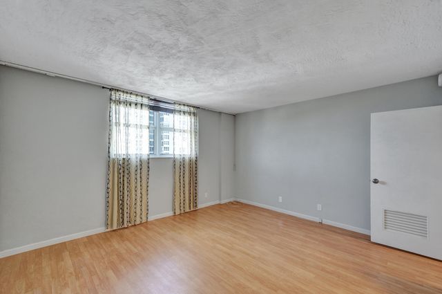 4250 Galt Ocean Drive, Fort Lauderdale, FL 33308