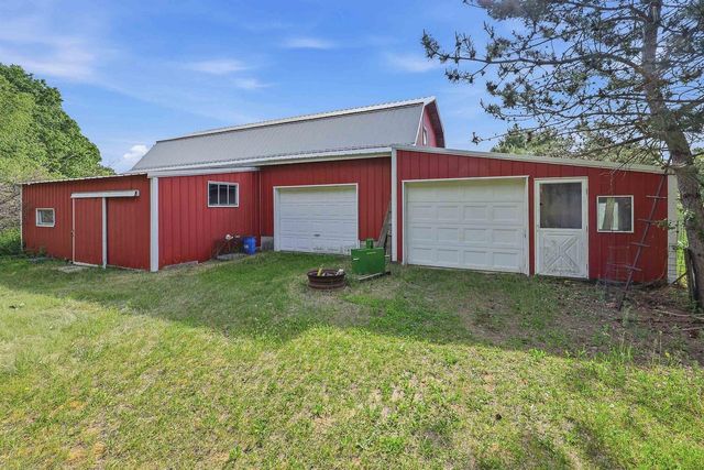 N3660 9TH AVENUE, Hancock, WI 54943