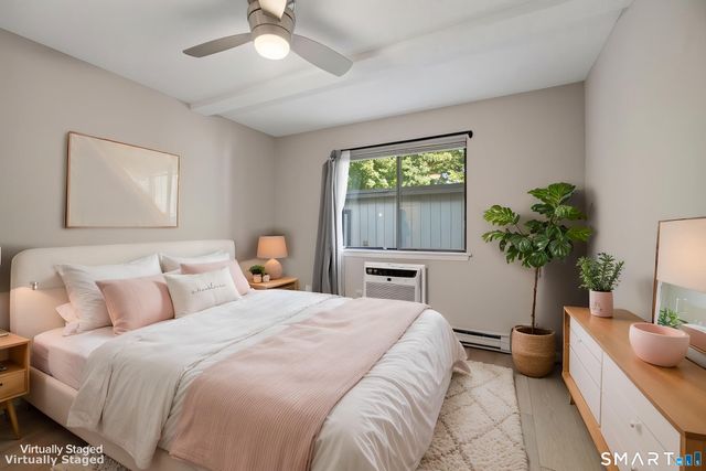 10 Pineview Drive D, Branford, CT 06405