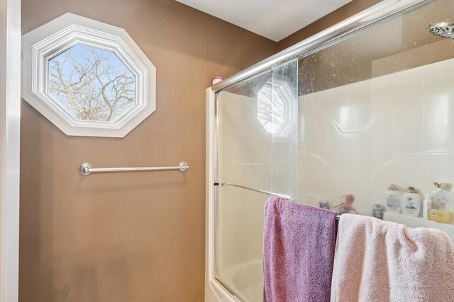 2904 Fox Knoll Court, Johnsburg, IL 60051