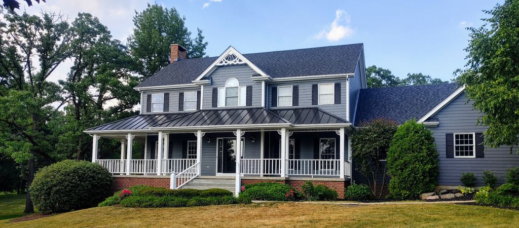 2904 Fox Knoll Court, Johnsburg, IL 60051