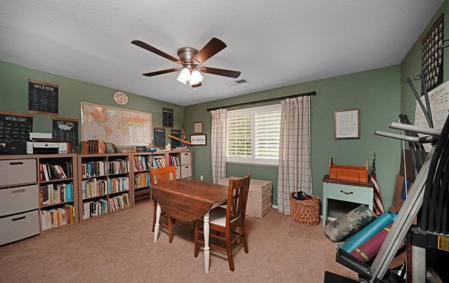 22052 Melrose Court, Madera, CA 93638