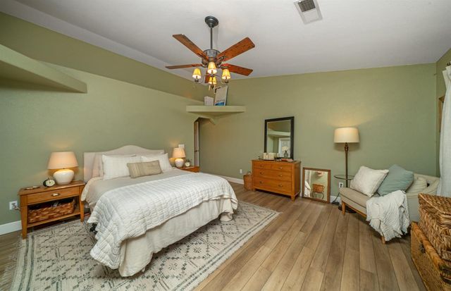 22052 Melrose Court, Madera, CA 93638