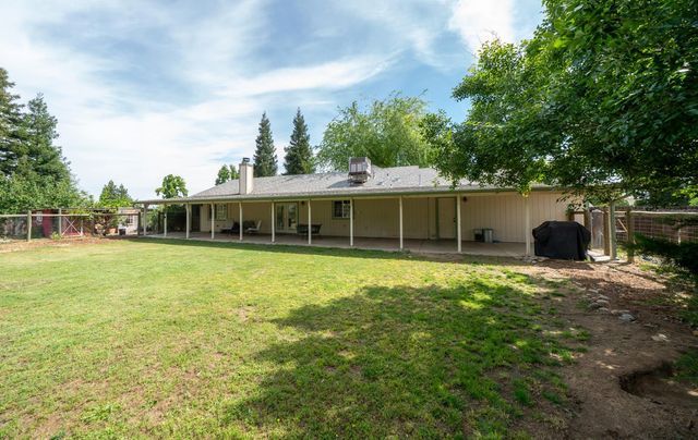 22052 Melrose Court, Madera, CA 93638