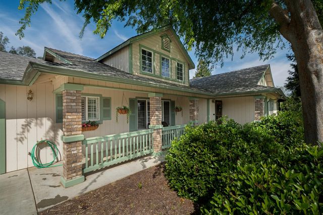 22052 Melrose Court, Madera, CA 93638