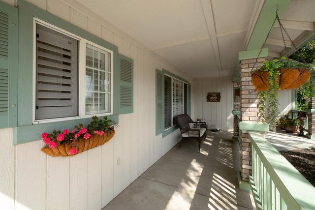 22052 Melrose Court, Madera, CA 93638