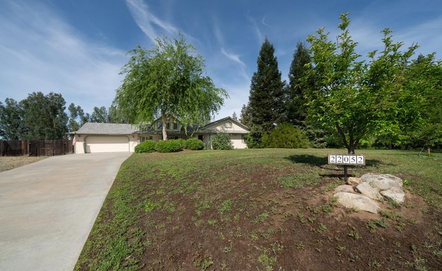 22052 Melrose Court, Madera, CA 93638