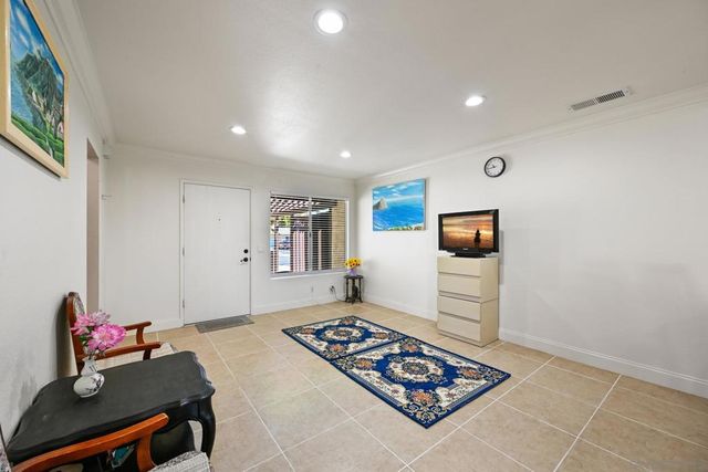 4517 Quailridge Dr, Oceanside, CA 92056