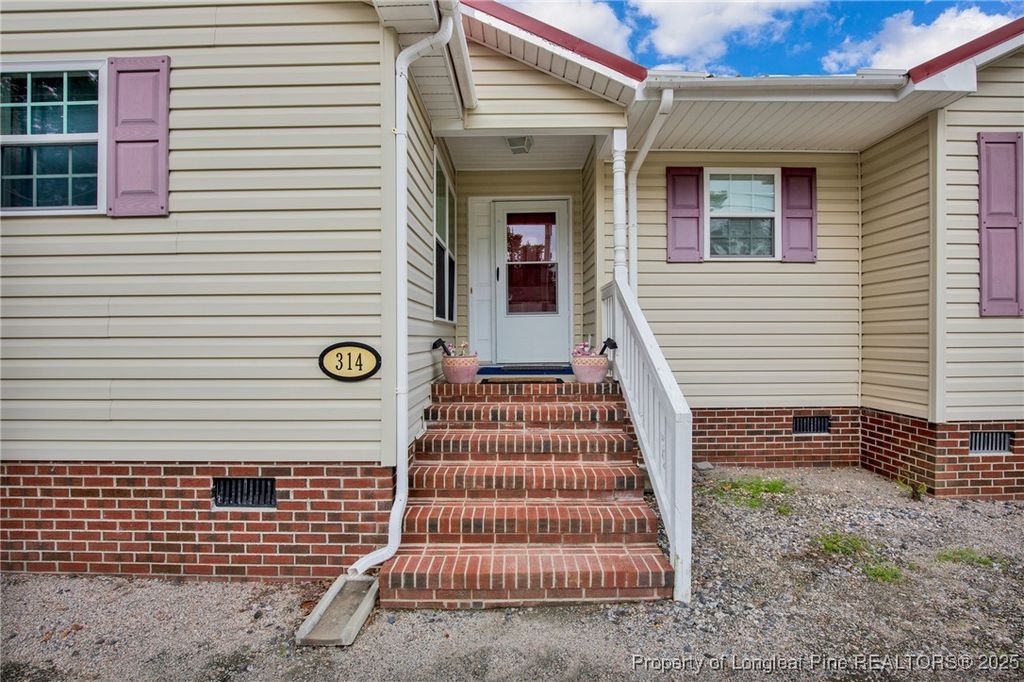 314 First Street, Pembroke, NC 28372 — photo 4