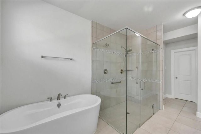 8033 Serenity Drive, Pearland, TX 77584