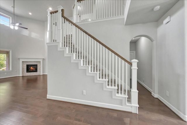 8033 Serenity Drive, Pearland, TX 77584