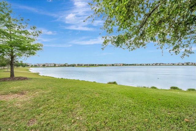 8033 Serenity Drive, Pearland, TX 77584