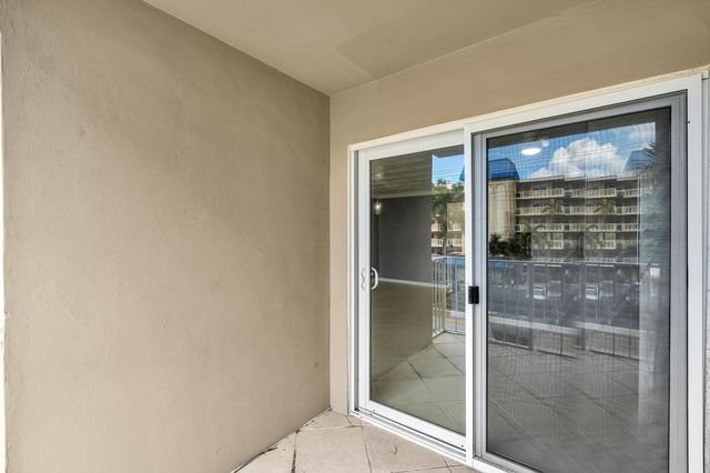 1600 SE 15th Street 305, Fort Lauderdale, FL 33316