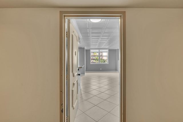 1600 SE 15th Street 305, Fort Lauderdale, FL 33316