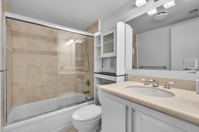 1600 SE 15th Street 305, Fort Lauderdale, FL 33316