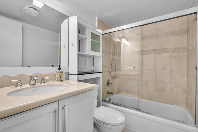 1600 SE 15th Street 305, Fort Lauderdale, FL 33316