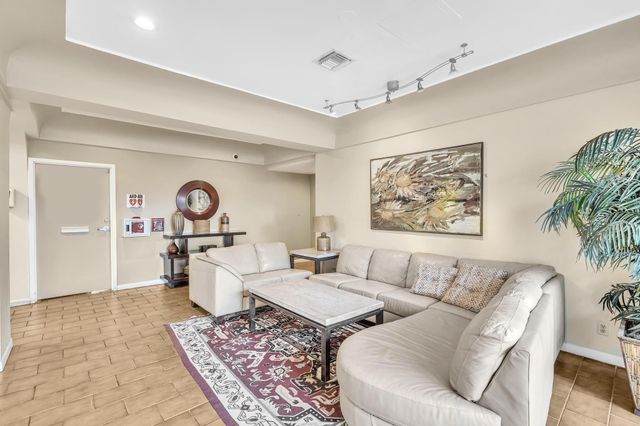 1600 SE 15th Street 305, Fort Lauderdale, FL 33316