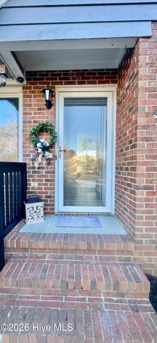 201 Blake Court, Jacksonville, NC 28540