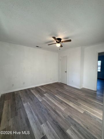 201 Blake Court, Jacksonville, NC 28540