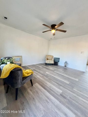 201 Blake Court, Jacksonville, NC 28540