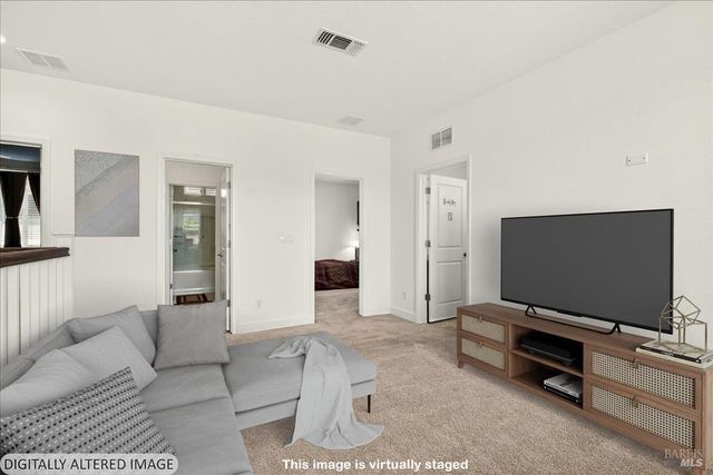 578 Burgundy St, Vacaville, CA 95687