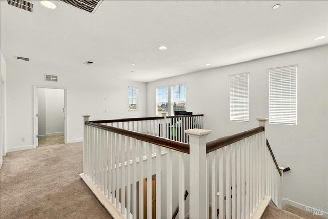 578 Burgundy St, Vacaville, CA 95687