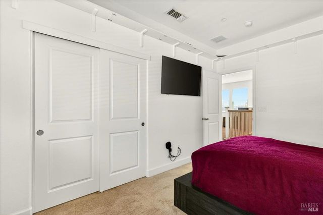 578 Burgundy St, Vacaville, CA 95687