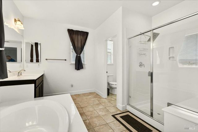 578 Burgundy St, Vacaville, CA 95687