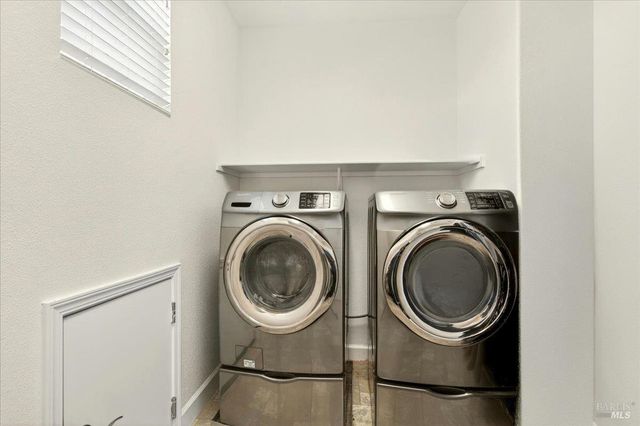 578 Burgundy St, Vacaville, CA 95687