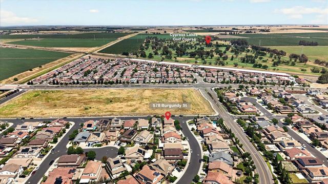 578 Burgundy St, Vacaville, CA 95687
