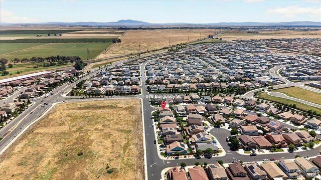 578 Burgundy St, Vacaville, CA 95687