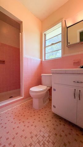 208 George Street, Walterboro, SC 29488