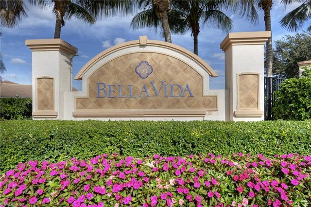 2426 Laurentina LN, Cape Coral, FL 33909