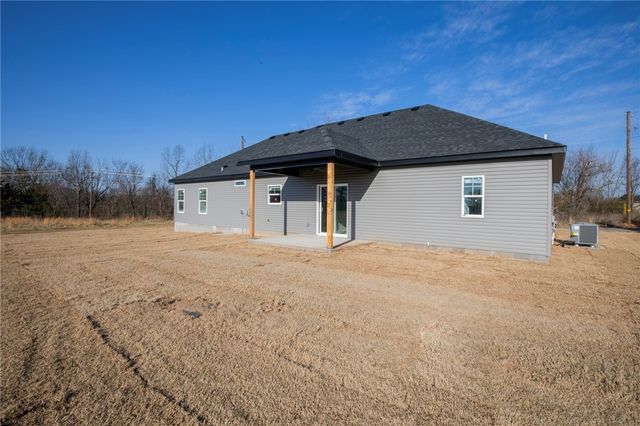 1 Patrick Place, Bella Vista, AR 72715